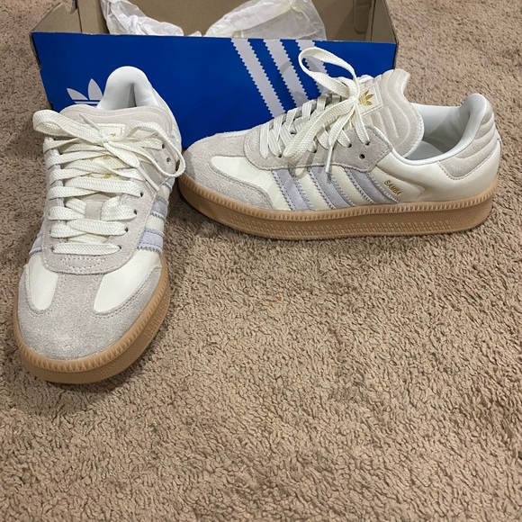 Adidas Samba Cream and Brown Sneakers - Picture 3 of 6